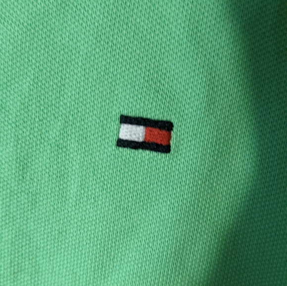 Tommy Hilfiger light/lime green collared shirt - Picture 2 of 4